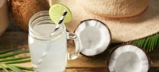 7 REASONS WHY WE SHOULD DRINK COCONUT WATER EVERYDAY - COCONUT DRINK 